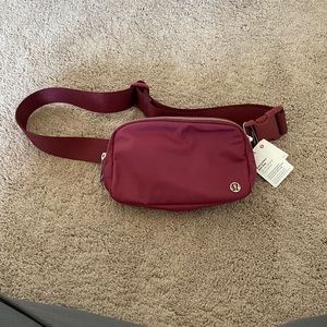 Everywhere Belt Bag